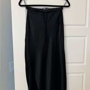 Zara satin black skirt